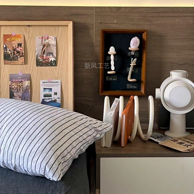 Creatieve minimalistische meta - Home Decor Magazine recensie en prijs